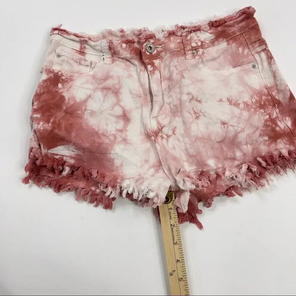 POL Tie Dye Cutoff Jean Maroon Shorts - Picture 9 of 10